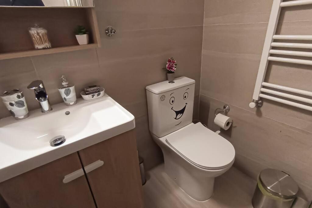 Harmony Apartment In Афины Экстерьер фото